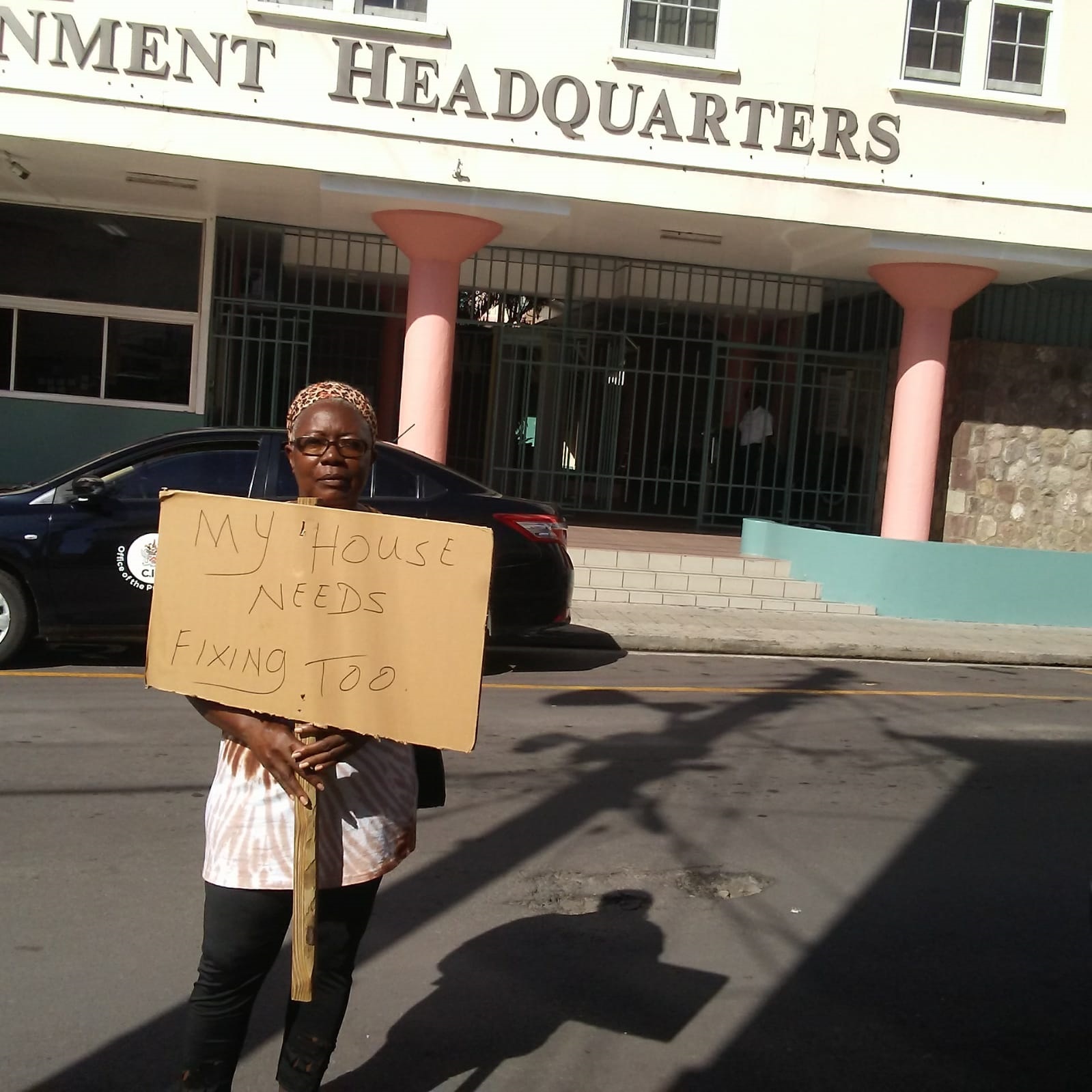 St Kitts resident is still pleading to get her roof fixed