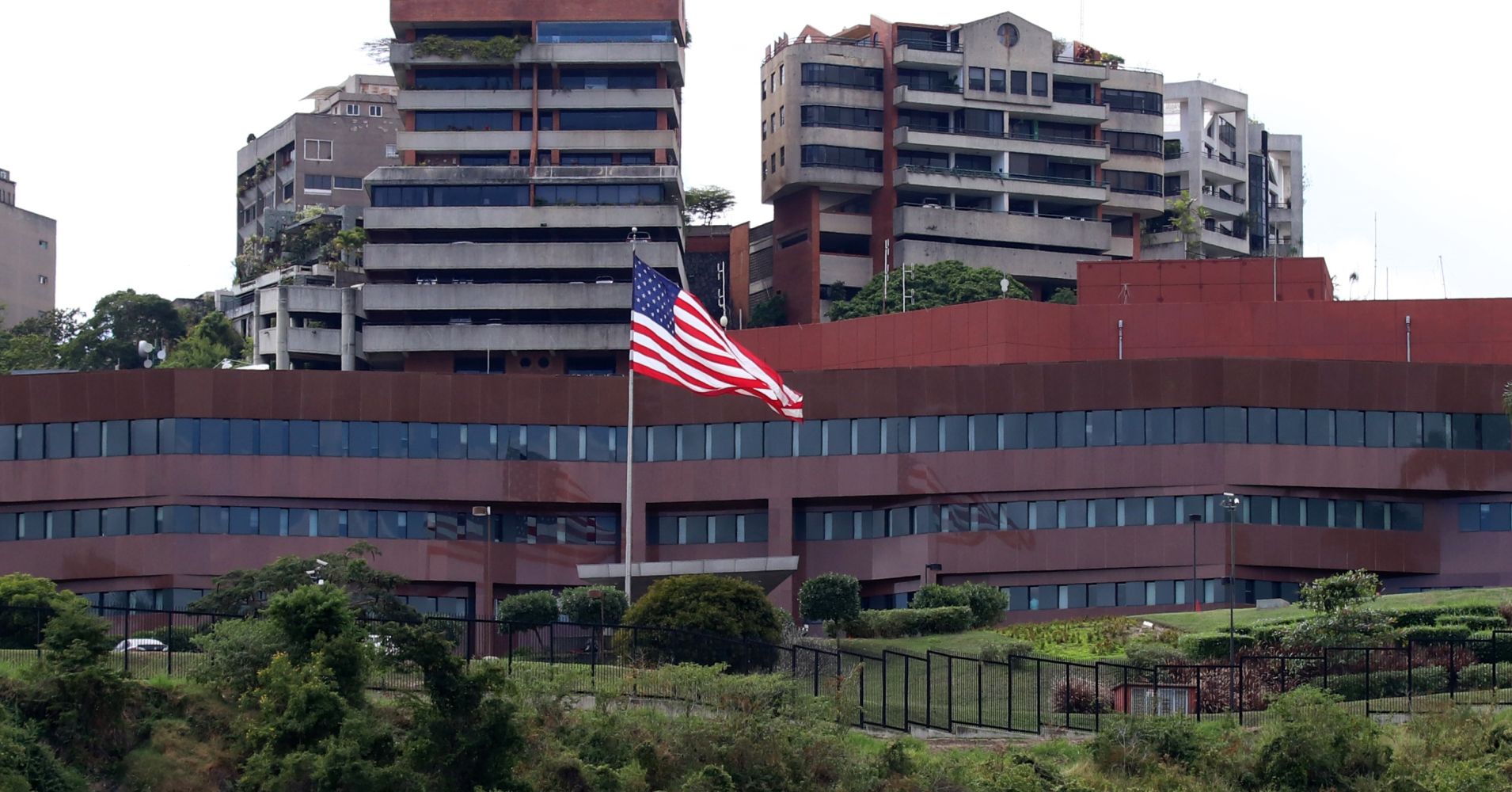 Last remaining US diplomats leave Venezuela