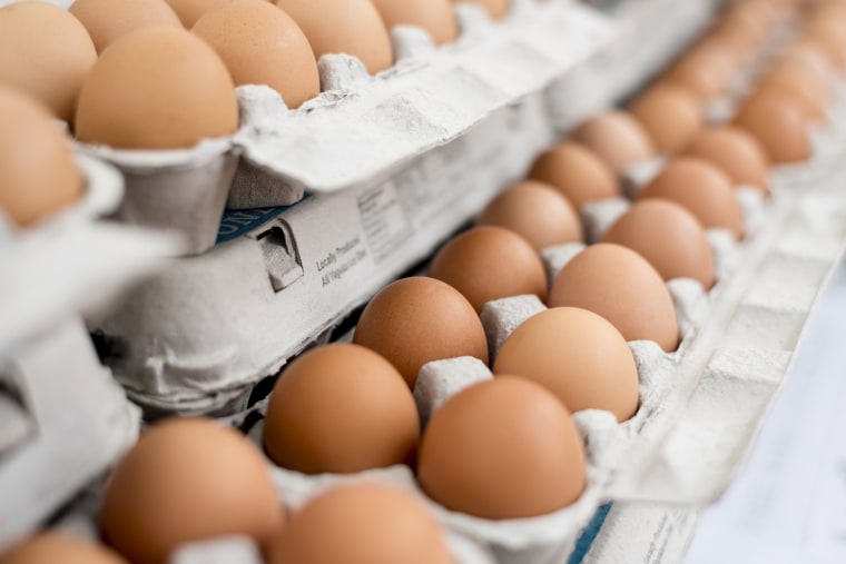 Poultry farmers defend increase in the cost of eggs