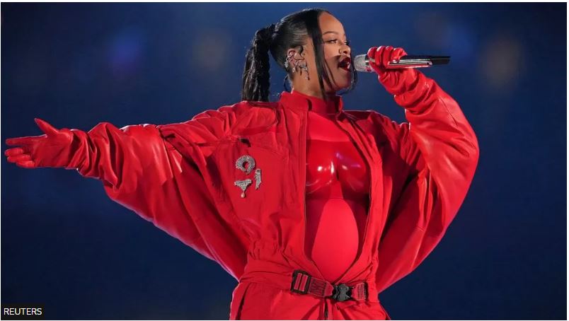 Rihanna Won’t Get Paid For Her Super Bowl Halftime Show