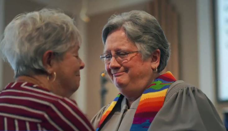US: Southern Baptists vote to expel two churches led by female pastors