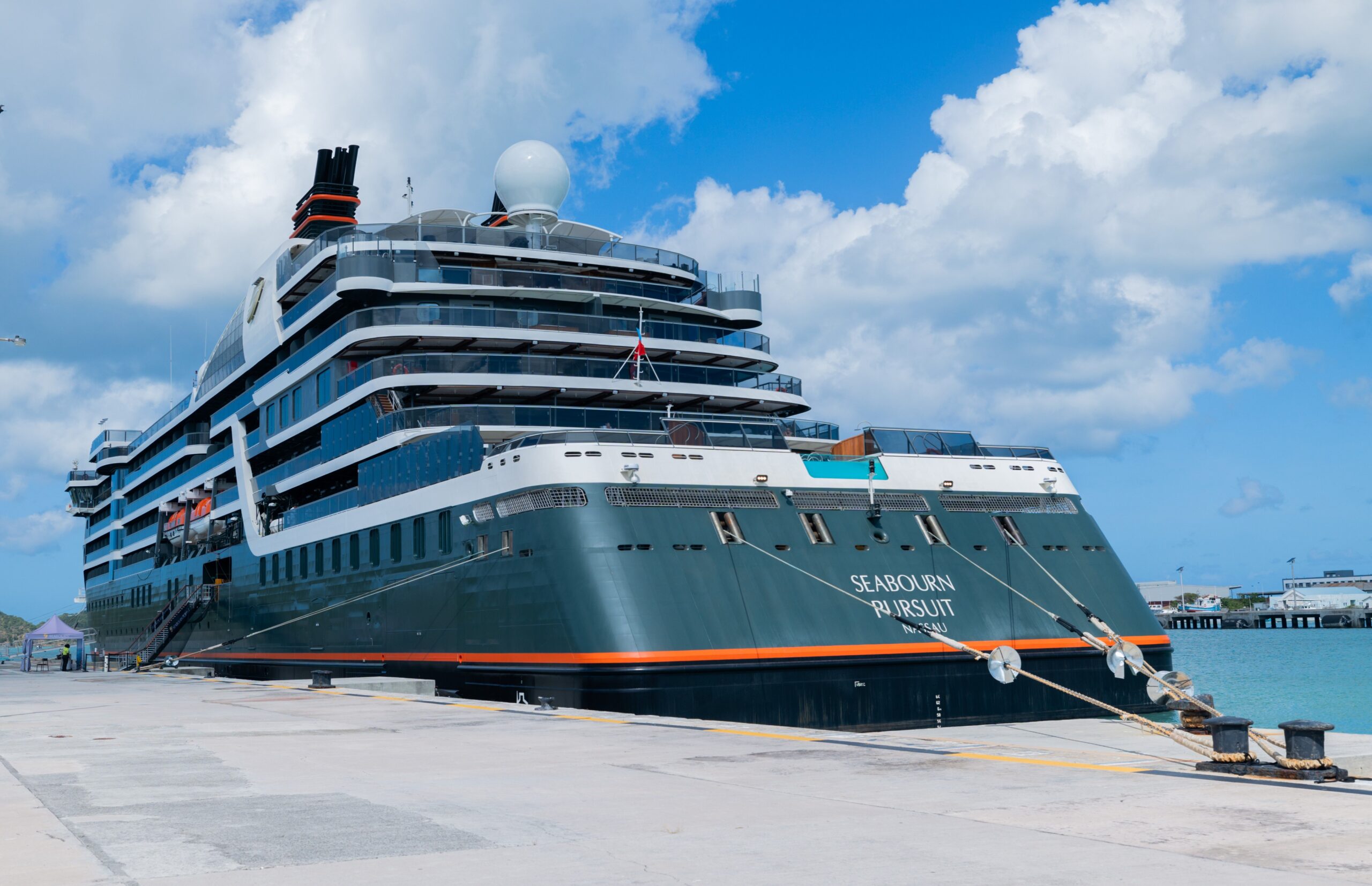 Antigua Cruise Port Welcomes First Vessel for 2023/2024 Winter Season