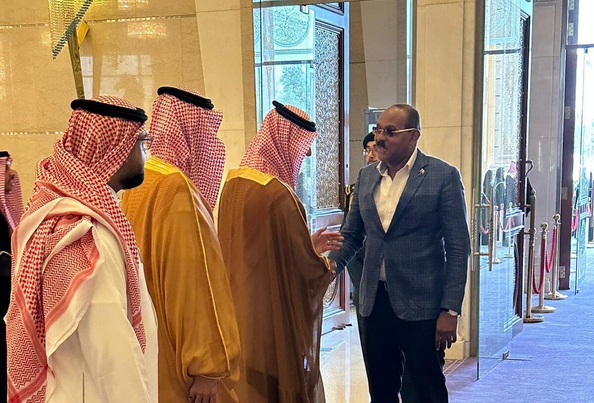 Prime Minister Browne arrives in Saudi Arabia for inaugural Saudi-Caricom summi