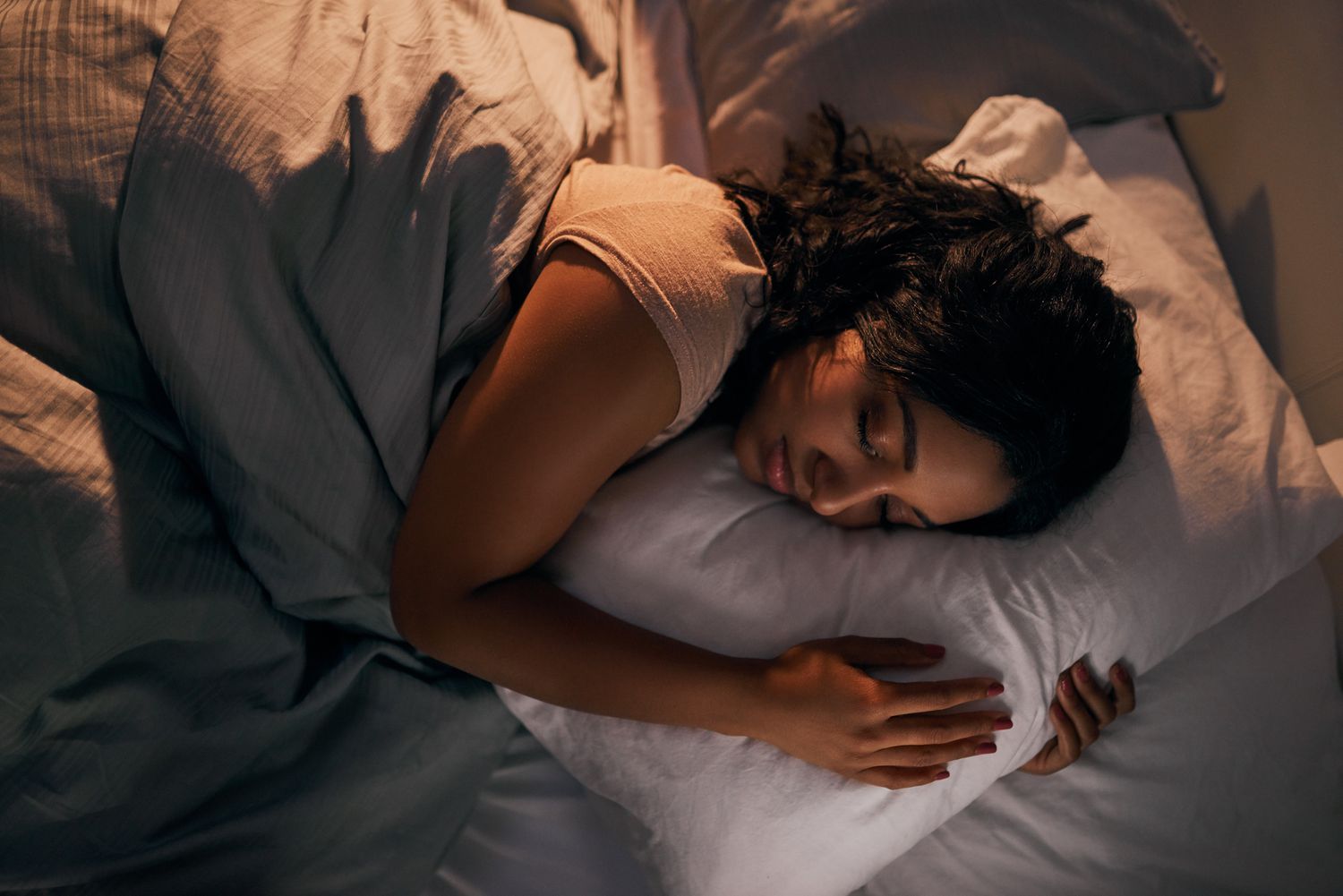 This is the best sleeping position if indigestion is keeping you up at night: experts