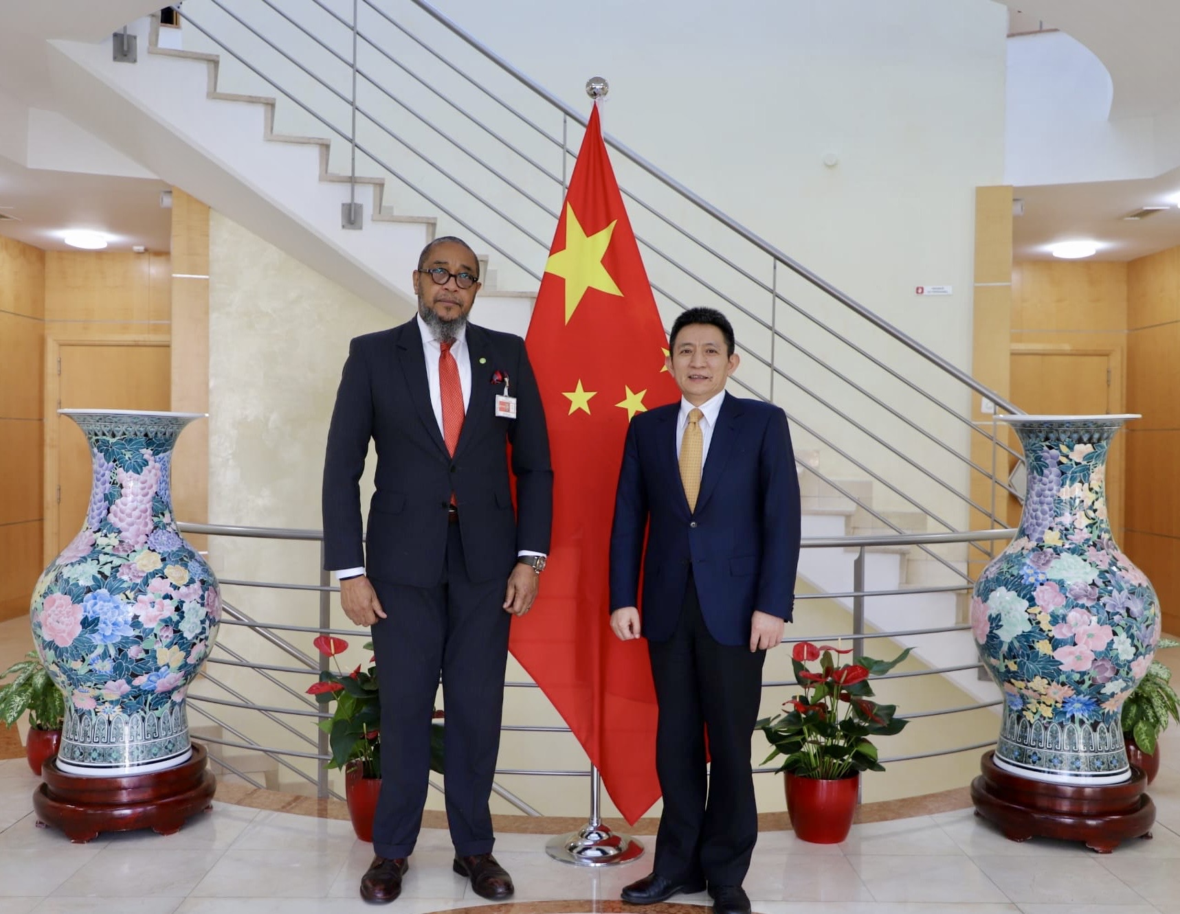 Antigua and Barbuda and China WTO Ambassadors Hold Bilateral Meeting